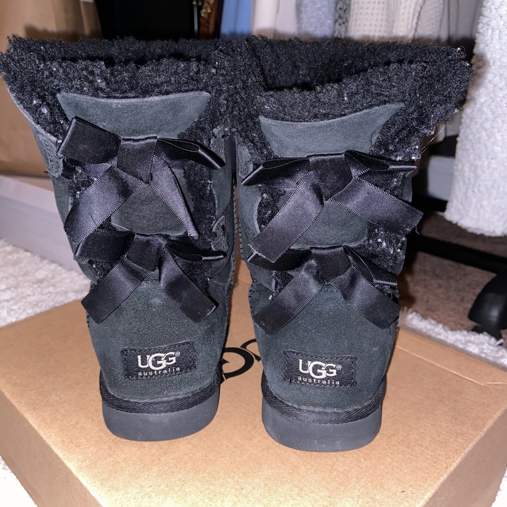 Ugg Bailey Bow